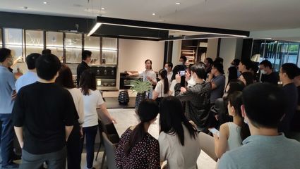 走進(jìn)皮阿諾 探索中高端家居發(fā)展之路——2020年投資者開放日?qǐng)A滿落幕